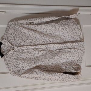 Gap The fitted boyfriend Button down shirt Size XL floral print